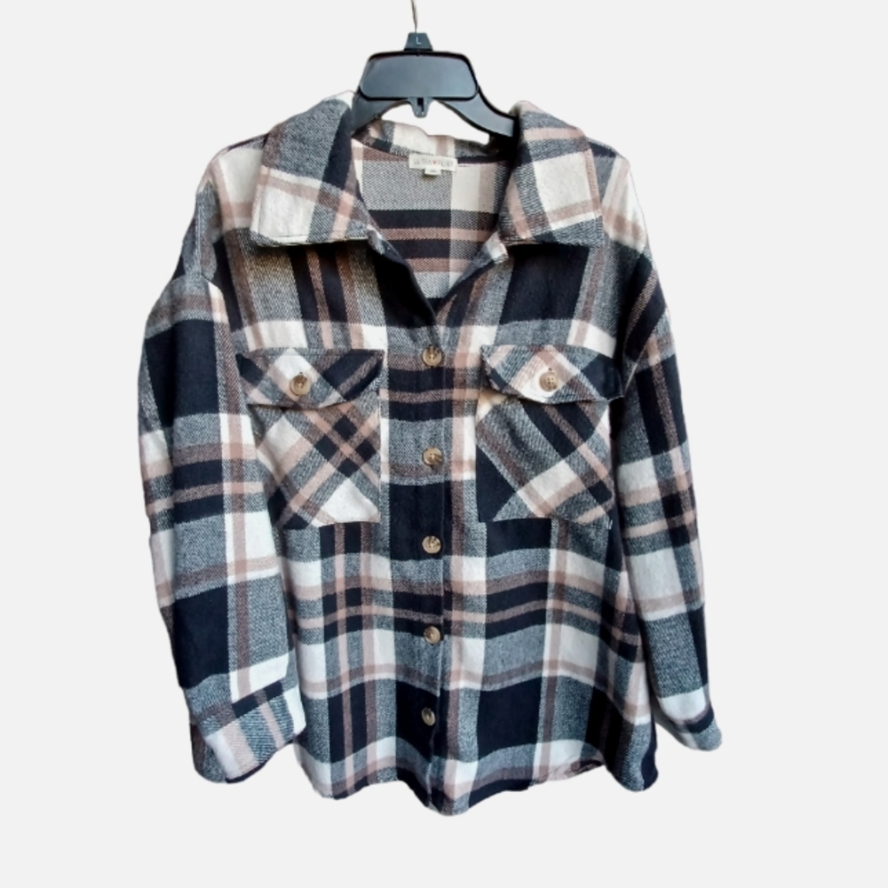 Tan/ black plaid button up shacket with pockets sz 2x